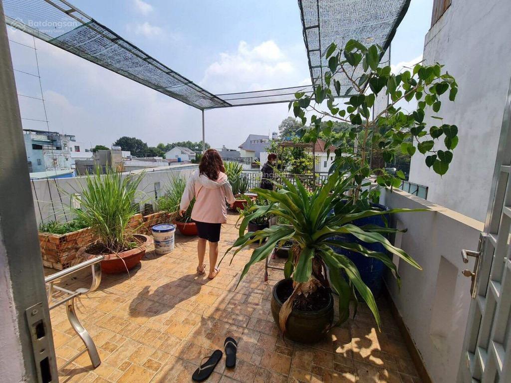 Chuẩn 3 tầng dt 110m2 5,5 x 20 nhà mặt tiền đường số p linh chiểu thủ đức, ngay kha vạn cân