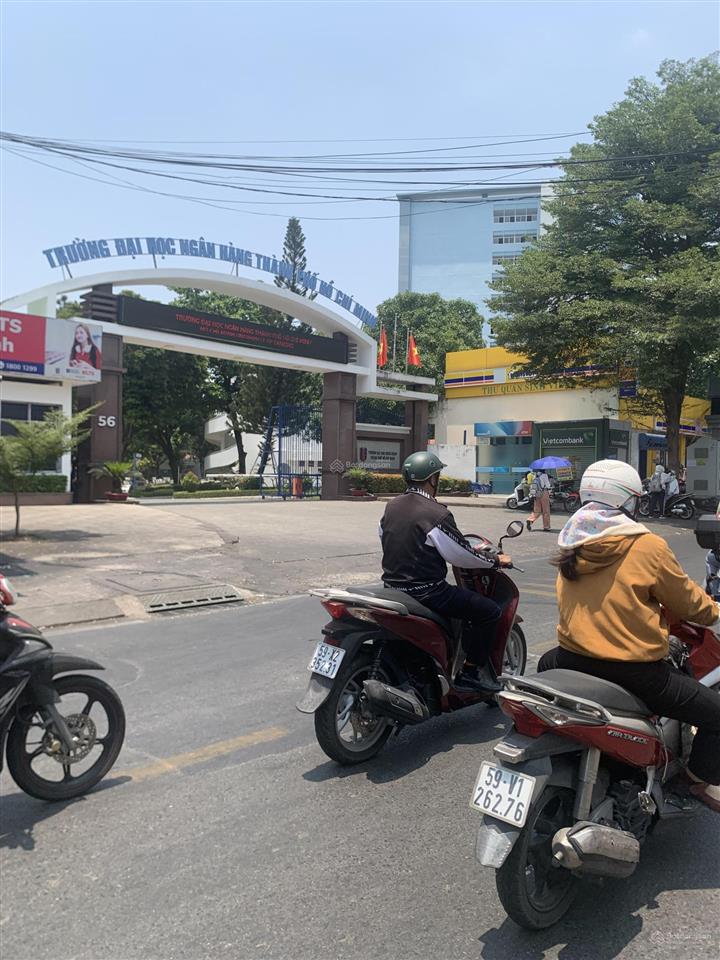 Hot hot bán nhà mặt tiền kinh doanh đường hoàng diệu 2 ngay đại học ngân hàng