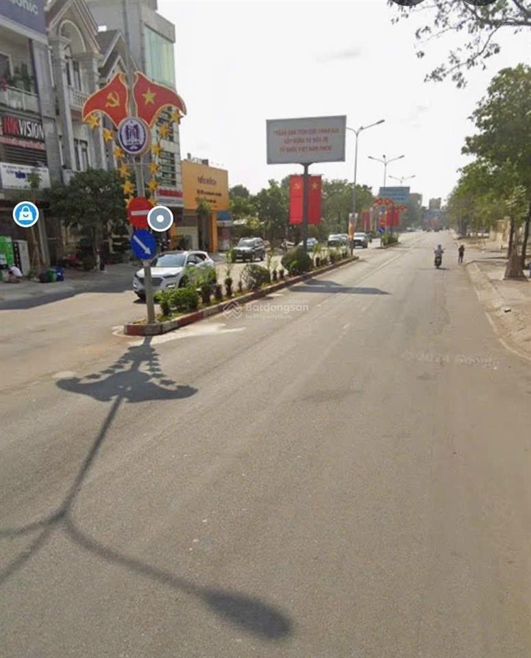 Siêu phẩm lô đất mặt tiền đường số 9 đối diện trung tâm hành chính dĩ an hcm, dt 125m2 5 x 25m