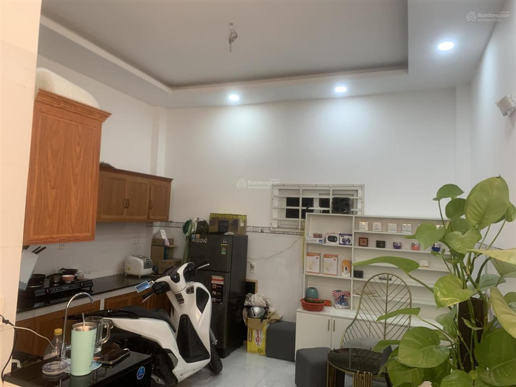 Siêu phẩm 3 tầng dt 51m (4,3 x 12) đường số 21 nguyễn xiển quận 9 tp hcm nhà nằm ngay vinhomes