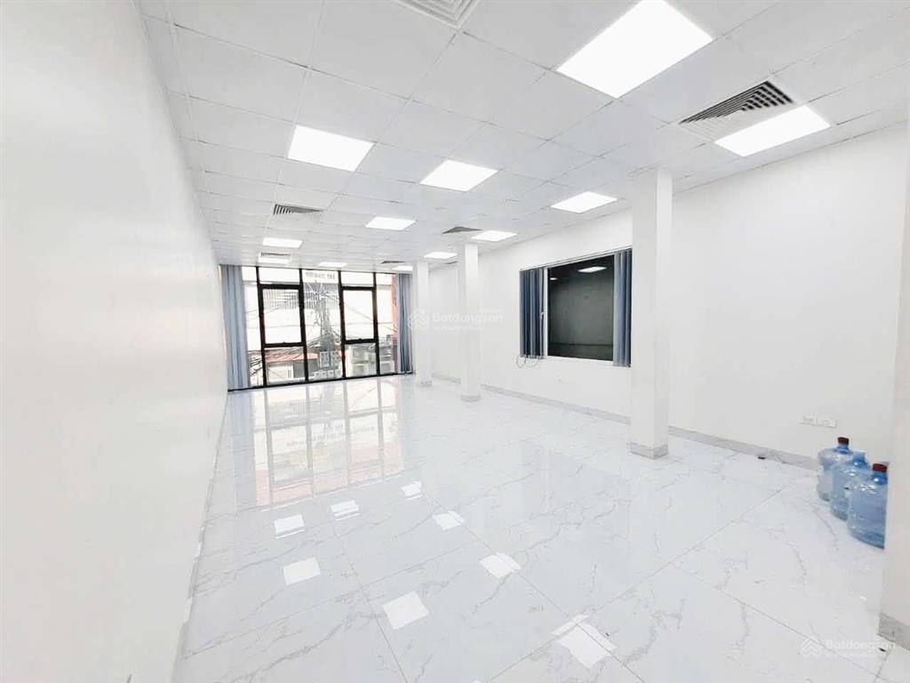 Cho thuê văn phòng 80m2 giá 15 triệu phố phương liệt  trường chinh  thanh xuân