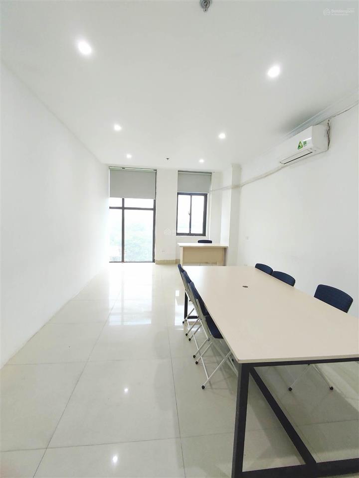 Văn phòng dt 40m2 giá 7tr/tháng tại mễ trì  nam từ liêm  hà nội