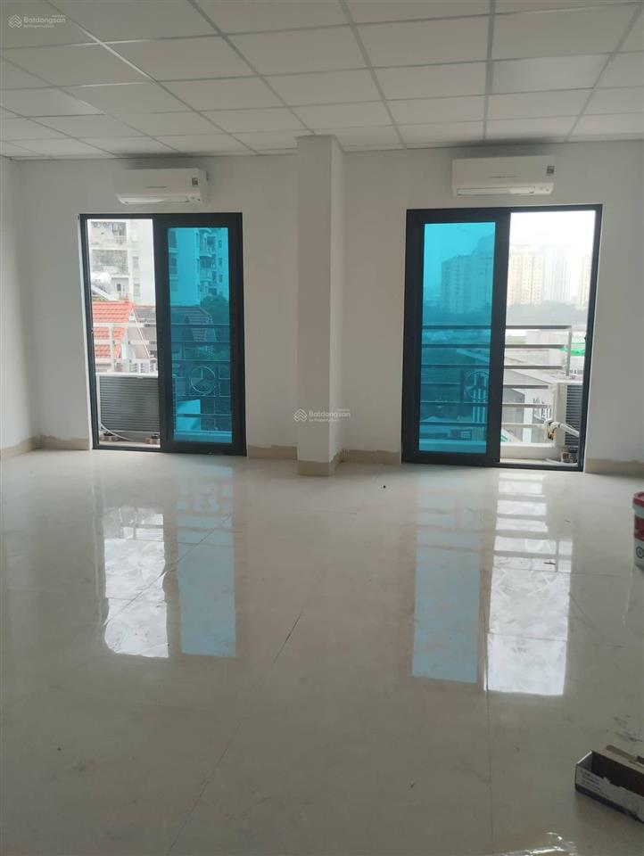 Văn phòng dt 40m2 giá 7tr/tháng tại mễ trì  nam từ liêm  hà nội