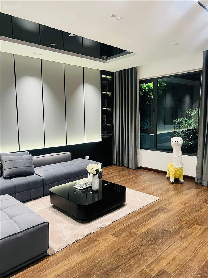 Bán nhà trung kính, tt cầu giấy 60m2 x 6t. gara ô tô 7 chỗ. kd đỉnh. 1 rẽ ra mặt phố. 0965 525 ***