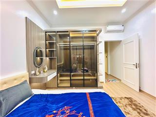 Chính chủ bán nhà riêng trung kính. 32m2 x 5t x mt 8m vuông hậu 9m. qh 2.5 chỉ 20m ra thẳng mặt phố