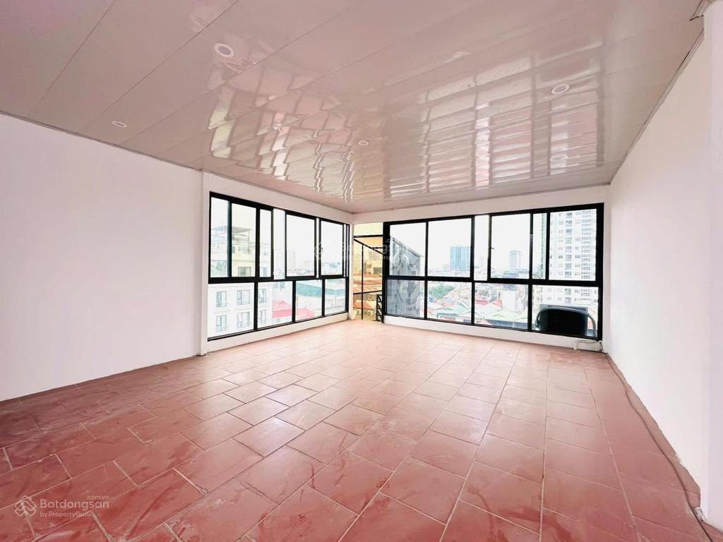 Bán toà nhà 5 tầng trung kính, tt cầu giấy, dtsd 90m2. trước nhà ô tô tránh dừng đỗ. kd cực đỉnh