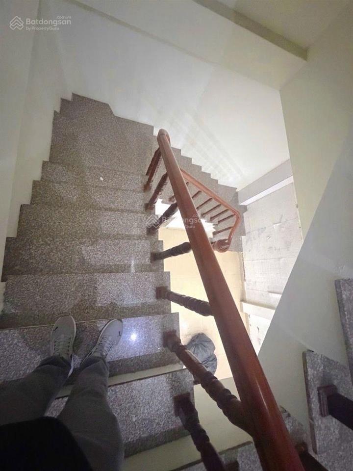 Bán nhà yên hoà 45m2 x 5t x mt 4,5m. tổng 4pn. 2 thoáng. ngõ rộng nông phố.