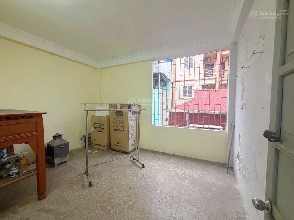 Bán nhà yên hoà 45m2 x 5t x mt 4,5m. tổng 4pn. 2 thoáng. ngõ rộng nông phố.