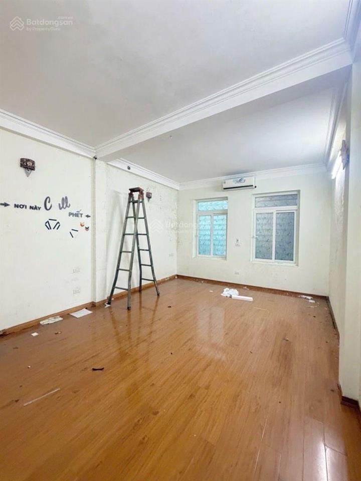 Bán nhà yên hoà 45m2 x 5t x mt 4,5m. tổng 4pn. 2 thoáng. ngõ rộng nông phố.