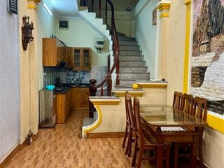 Giảm chào nguyễn khang. nhà 5 tầng dt 33m2 x 4pn. ngõ rộng, nông, thông. 0965 525 ***