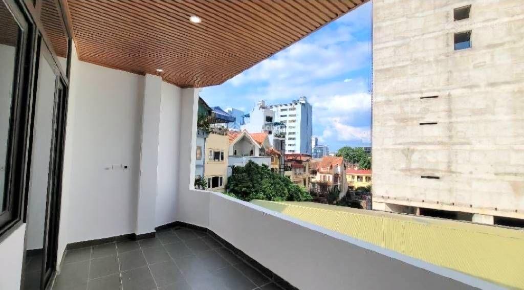 Nhà đẹp nguyễn thị định 37m2 x 5t full nt ở ngay. ngõ rộng, nông mặt phố chỉ 20m. cực hiếm.