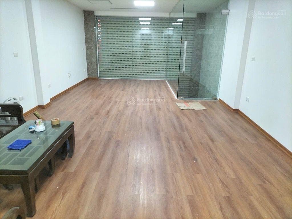 Hiếm  mặt phố yên hoà  nhà mới 65m2 x 7t thang máy x mt 5m. vừa ở vừa làm vp, spa, kd cực đỉnh.