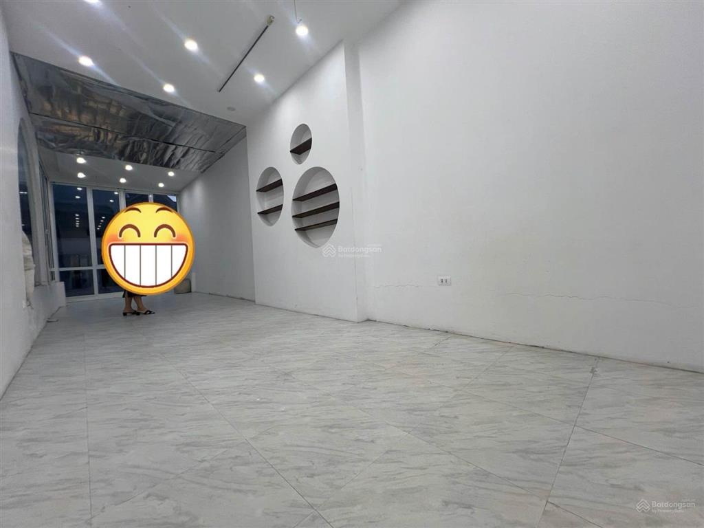 Bán nhà mặt phố nguyễn hy quang, 20 tỷ, 42m2, 3pn, 3wc, 4 tầng, phù hợp kinh doanh