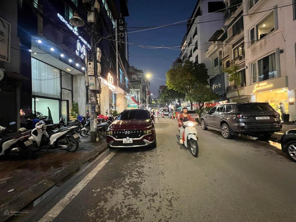 Bán nhà mặt phố nguyễn hy quang, 20 tỷ, 42m2, 3pn, 3wc, 4 tầng, phù hợp kinh doanh