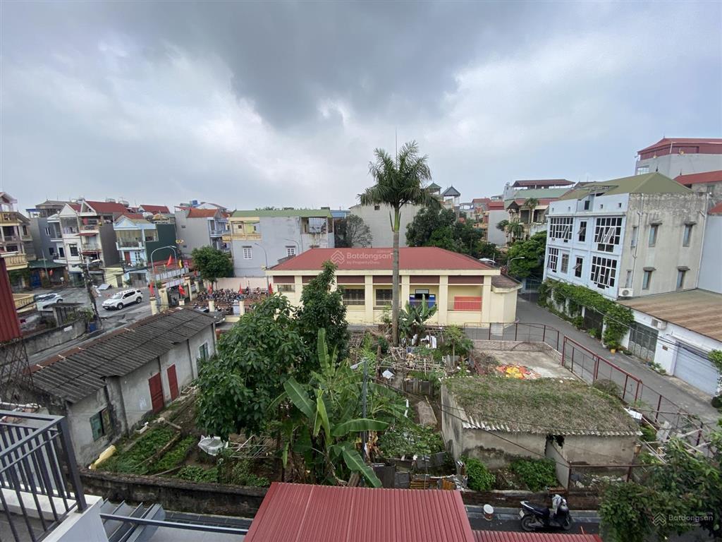 Bán nhanh nhà dân xây 4 tầng tổ 15 thị trấn đông anh cũ, ngõ ô tô thông