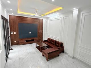 Giá tốt. bán nhanh nhà việt hưng, long biên, 6 tầng, ngõ qua cổng thông