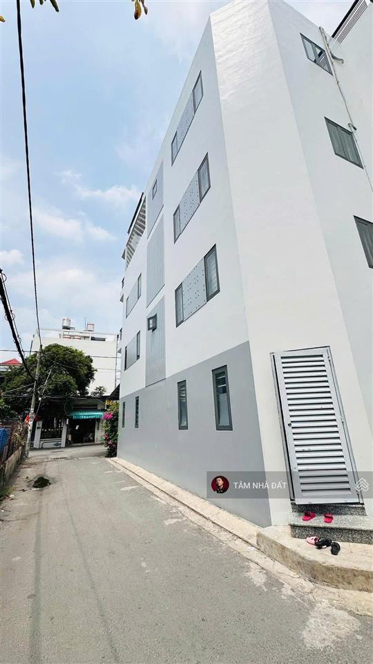 Cực phẩm căn góc 3 mặt phạm văn chiêu + (4,5x17m) + 5 tầng hẻm xe hơi thông thoáng  0933 523 ***