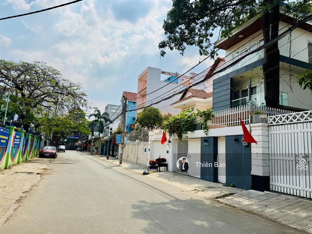 Khu vip công viên làng bông! bán nhà đường nguyễn văn khối + 4 tầng (5x17m) 4pn giảm còn 9,9 tỷ