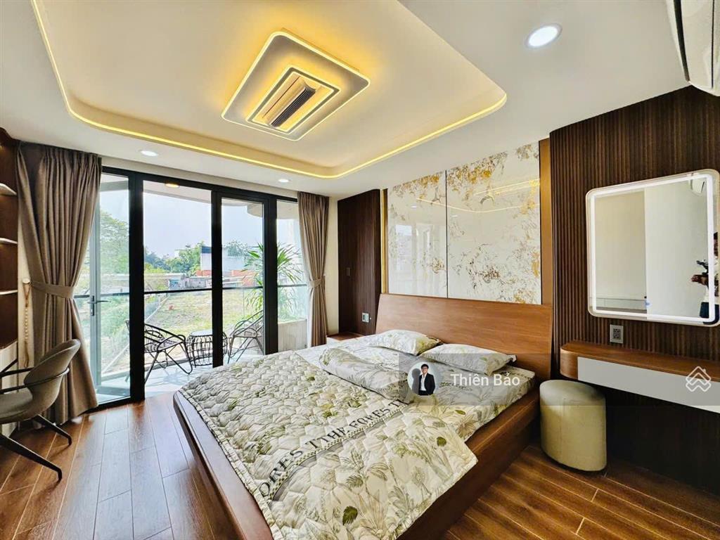 Siêu phẩm nhà đẹp ở ngay 4 tầng (4x13m) + thang máy nguyễn oanh p17 quận gò vấp