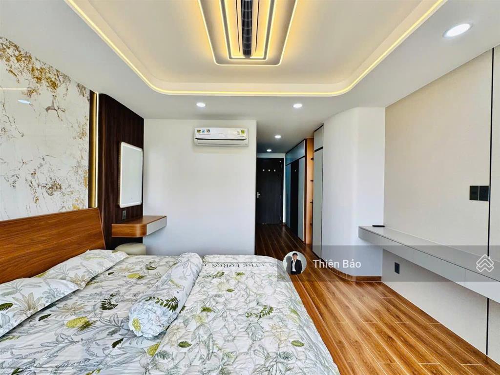 Siêu phẩm nhà đẹp ở ngay 4 tầng (4x13m) + thang máy nguyễn oanh p17 quận gò vấp