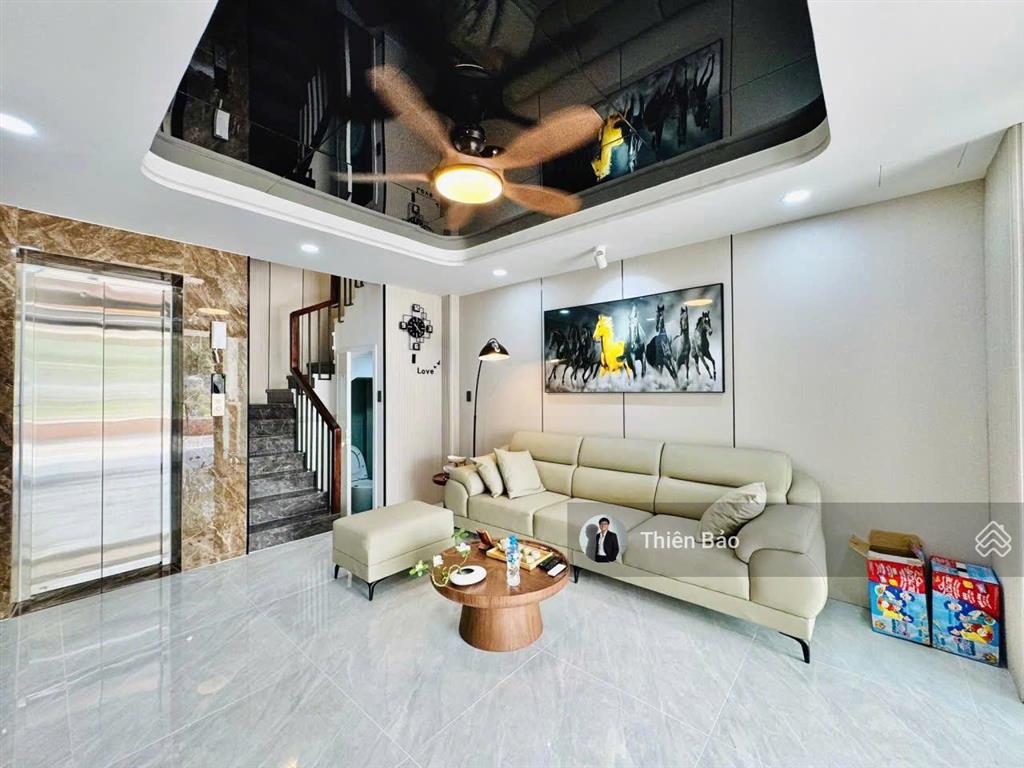 Siêu phẩm nhà đẹp ở ngay 4 tầng (4x13m) + thang máy nguyễn oanh p17 quận gò vấp