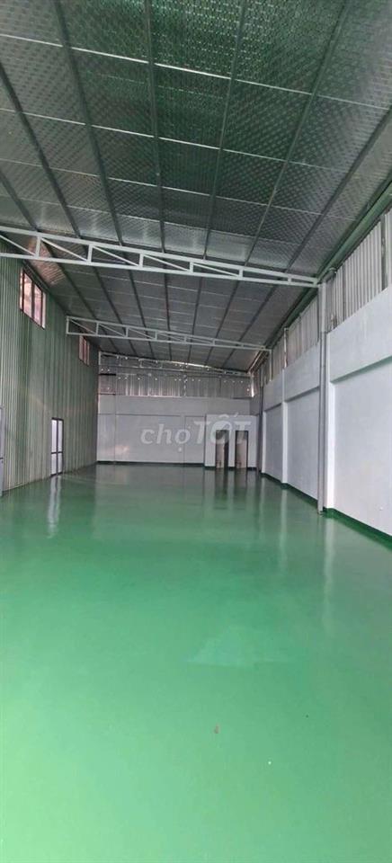 Cần Cho thuê xưởng TÂN hiệp hốc Môn DT 1000m giá 40 triệu thương Lương