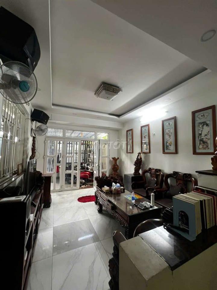 cần cho thuê nhà Khu An sương .DT 7x15 .1 trệt 1Lửng 2 Lầu 3PN 3WS 