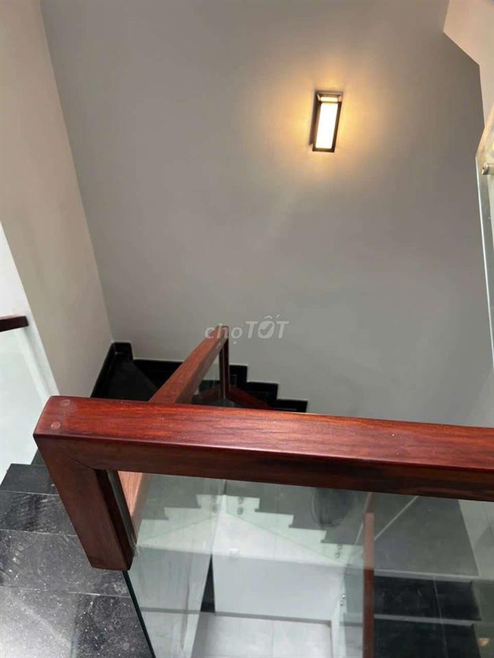 Cho thuê nhà P.TTH.khu Tân Tiến DT 4 x25 1 trệt 3 Lầu 4PN giá 17 triệu