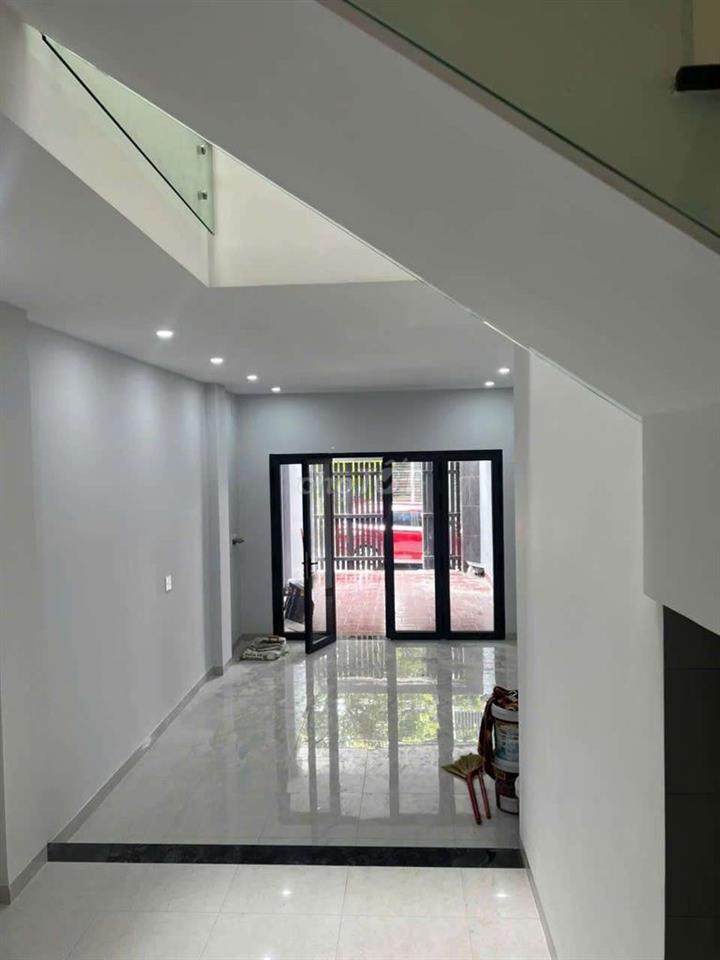 Cho thuê nhà P.TTH.khu Tân Tiến DT 4 x25 1 trệt 3 Lầu 4PN giá 17 triệu