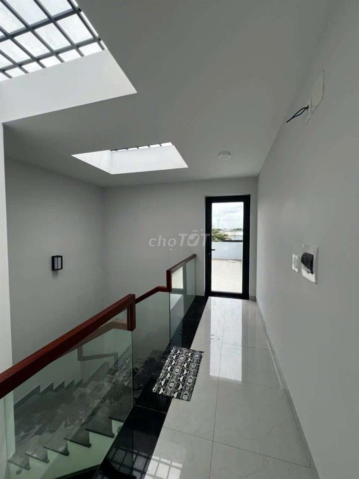 Cho thuê nhà P.TTH.khu Tân Tiến DT 4 x25 1 trệt 3 Lầu 4PN giá 17 triệu