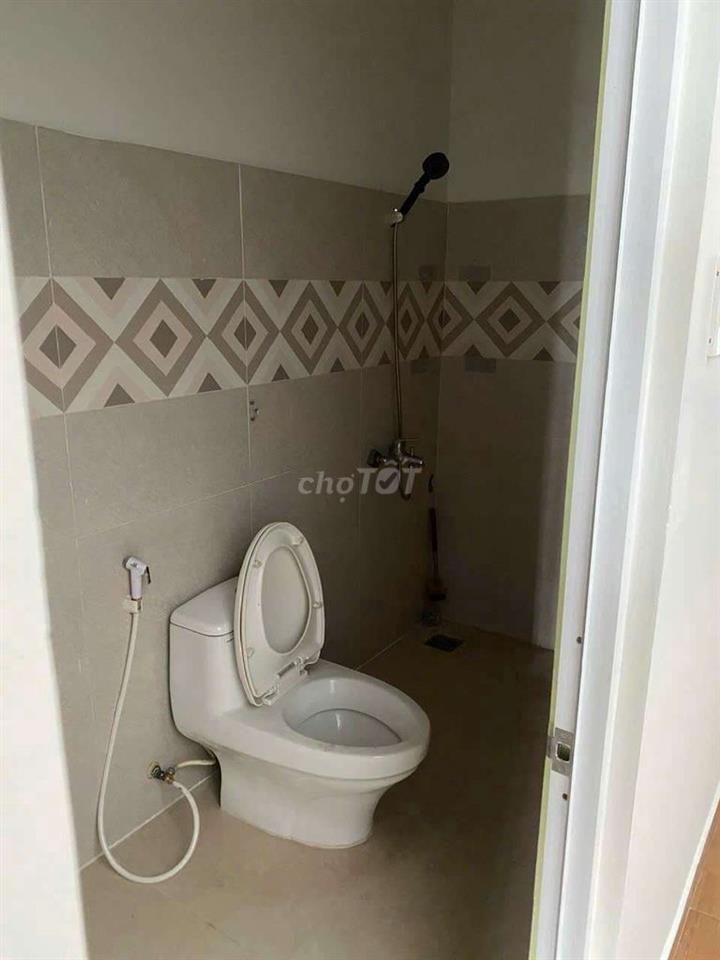 cần cho tguê nhà P THT .khu An sương .DT 4x18 .1 trệt  2Lầu 4PN giá 13