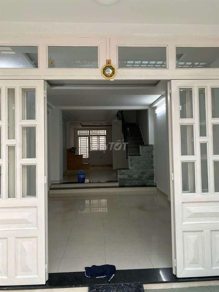 cần cho tguê nhà P THT .khu An sương .DT 4x18 .1 trệt  2Lầu 4PN giá 13