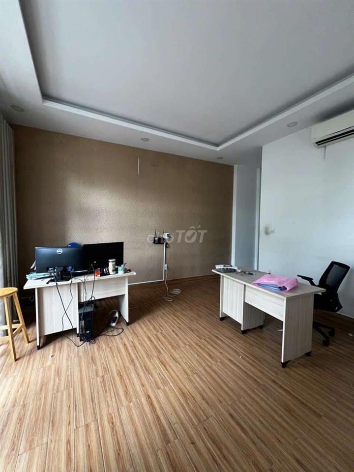 Cần cho thuê nhắ P ĐHT gần chợ cây sộp .DT 12 x14 1 trệt 2 lầu 4PN 5WS