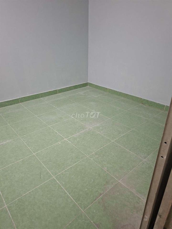 Cần cho thuê nhà PTTN DT 4 x25 .1 trẻt gác lửng 3PN 2WS hẻm xe hơi 