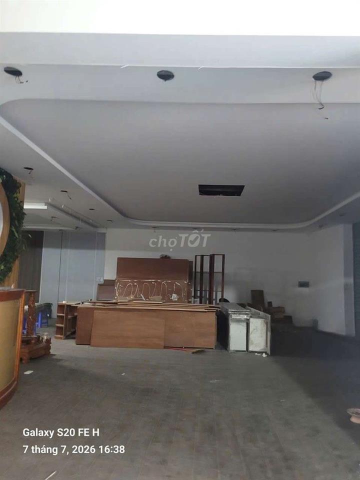  Cho Thuê xưởng PTTN Q12 DT 800m2.giá 80 triệu TL đường container .