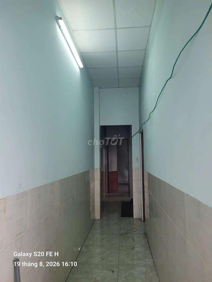 cần cho thuê nhà 1Xẹt NVQ .DT 4 x20 .1 trệt 1Lầu 2PN 2Ws giá 9 triệu