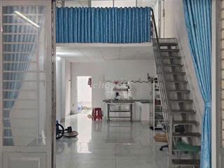cần cho thuê nhà mặt tiền TTN 11.chợ Lạc quan.DT 4x20 gác lửng 7 triệu