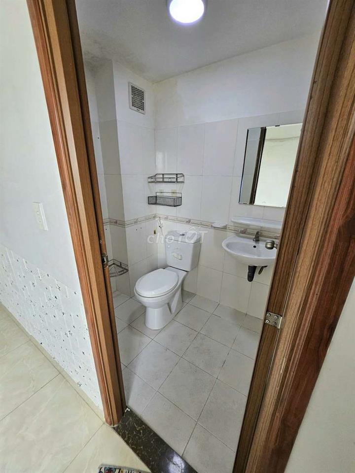 cần cho thuê chung cư tecco  PTTN căn góc DT 64m2..2PN 2WS giá 8 triệu