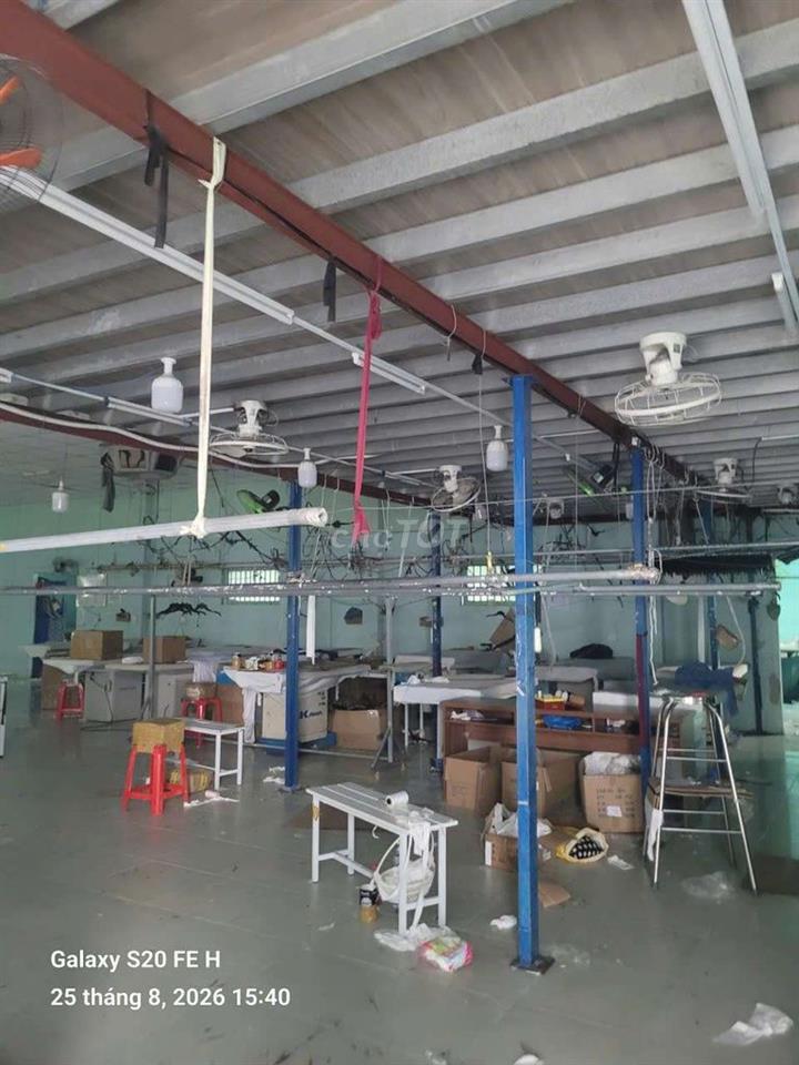 cần cho thuê kho xưởng đương PVH .Bà Điểm.DT 31 x31 sử dựng.1000m.