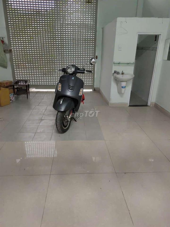cần cho thuề nhà PTTN gần Dương Thị Giang DT 5x22 .1 trệt 2Lầu 3PN 3WS