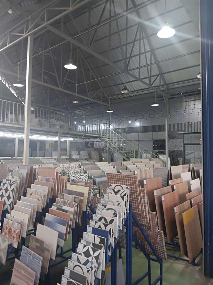 cần cho thuê Mặt bằng  Hóc Môn Dt .20 x45 giá 55 triệu TL