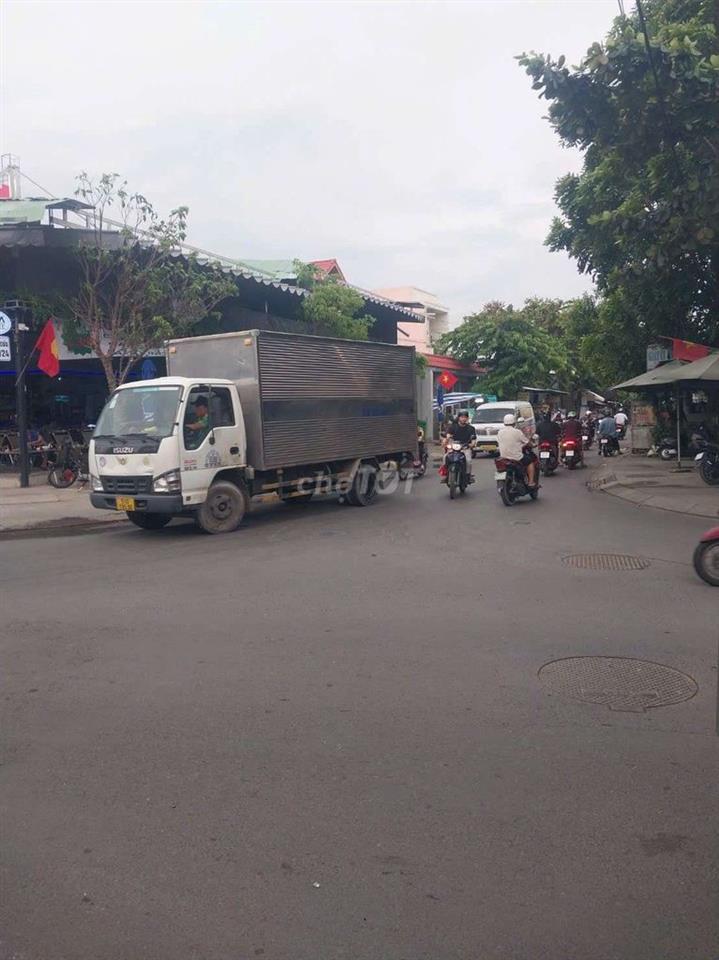cần cho thuê xưởng Đừờng Tiền Lân.Bà Điểm DT 8 x25 giạ 15 triệu