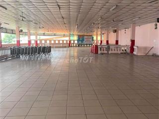 cần cho thuê kho xưởng Lê văn khương .Q12 DT 2000m. giá 60 triệu TL
