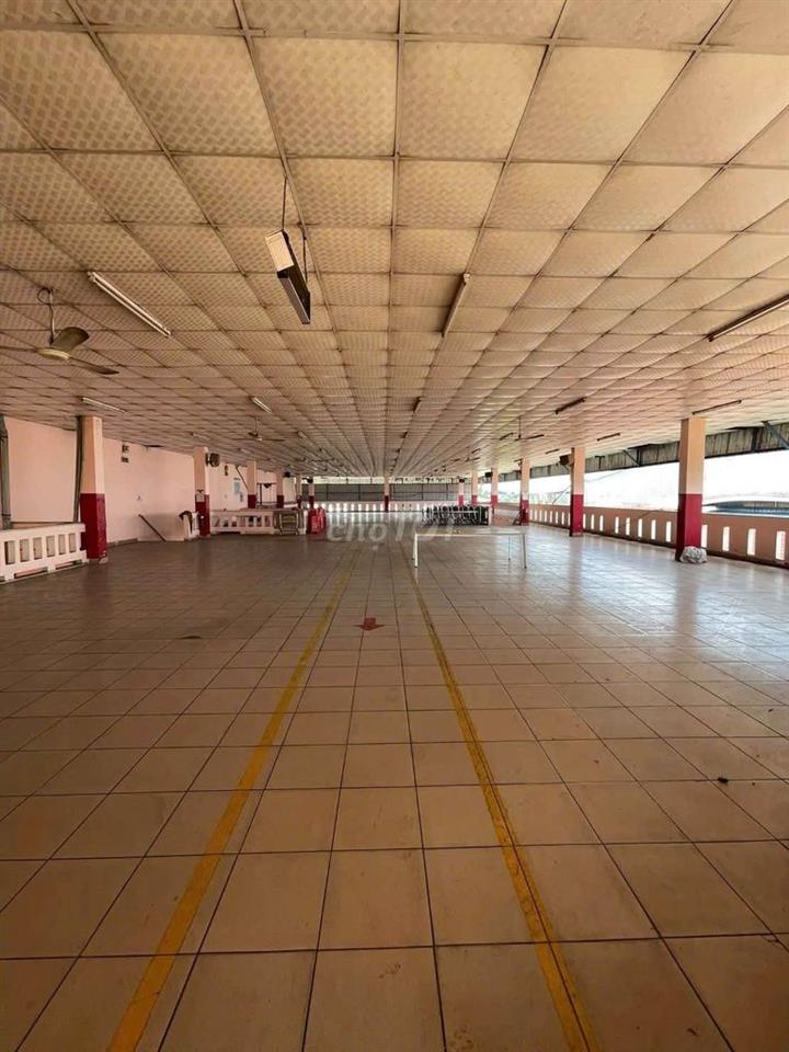 cần cho thuê kho xưởng Lê văn khương .Q12 DT 2000m. giá 60 triệu TL