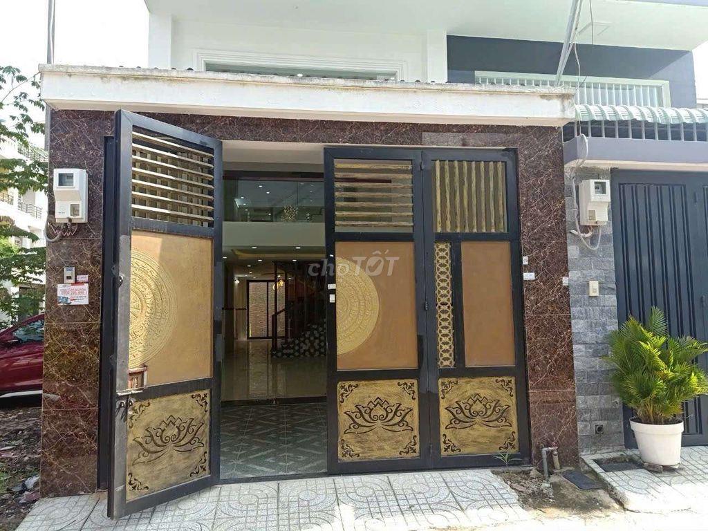 Cho thuê nhà khu An Sương.DT 4x20 .1 trệt 1Lửng 2Lầu 4PN 5WS giá 15tr