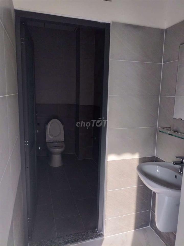 Cần cho thuê nhà P Tân Thới Hiệp DT7 x25 .1 trệt 2 Lầu .6PN.7WS .
