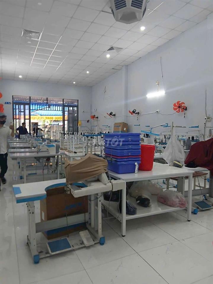 Cần cho thuê kho xưởng Tân Bình  DT 6 x25 có gác Lửng giá 17 triẻu 500