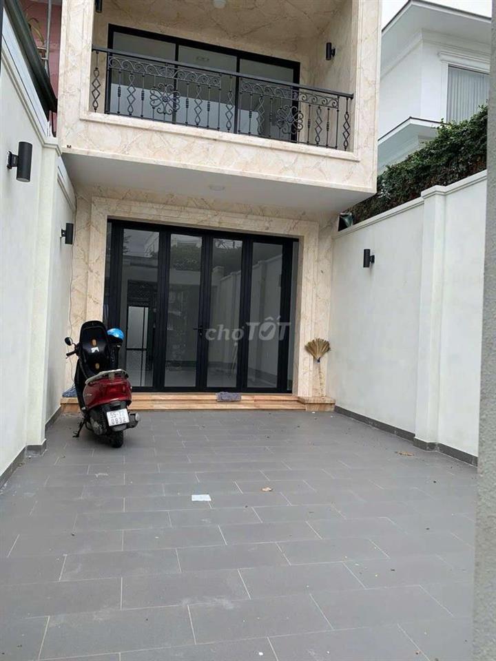 Cần cho thuê nhà PĐHT Đường NVQ DT 5 x25.1 trẻt 1 Lửng 3Lầu 5PN 7WS