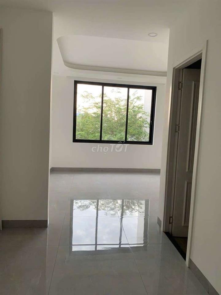 Cần cho thuê nhà PĐHT Đường NVQ DT 5 x25.1 trẻt 1 Lửng 3Lầu 5PN 7WS