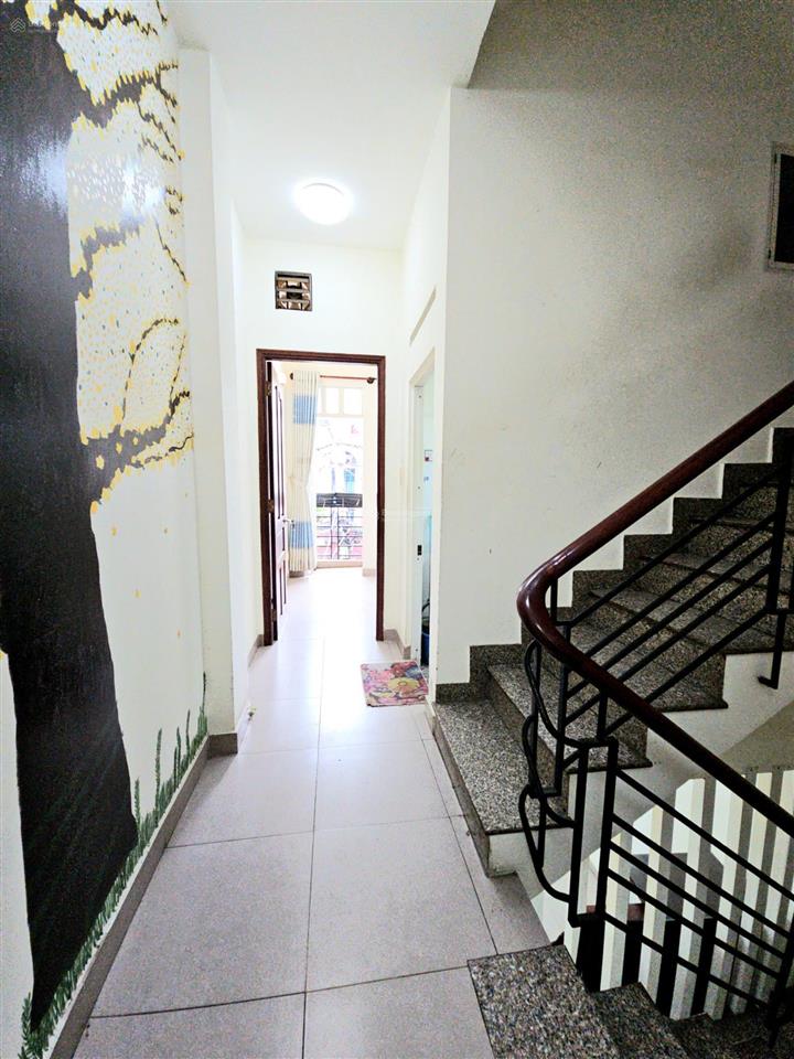 Bán nhà mặt tiền kinh doanh khánh hội giao mặt tiền đường số q4 đúc 4 tấm có 11.7 tỷ